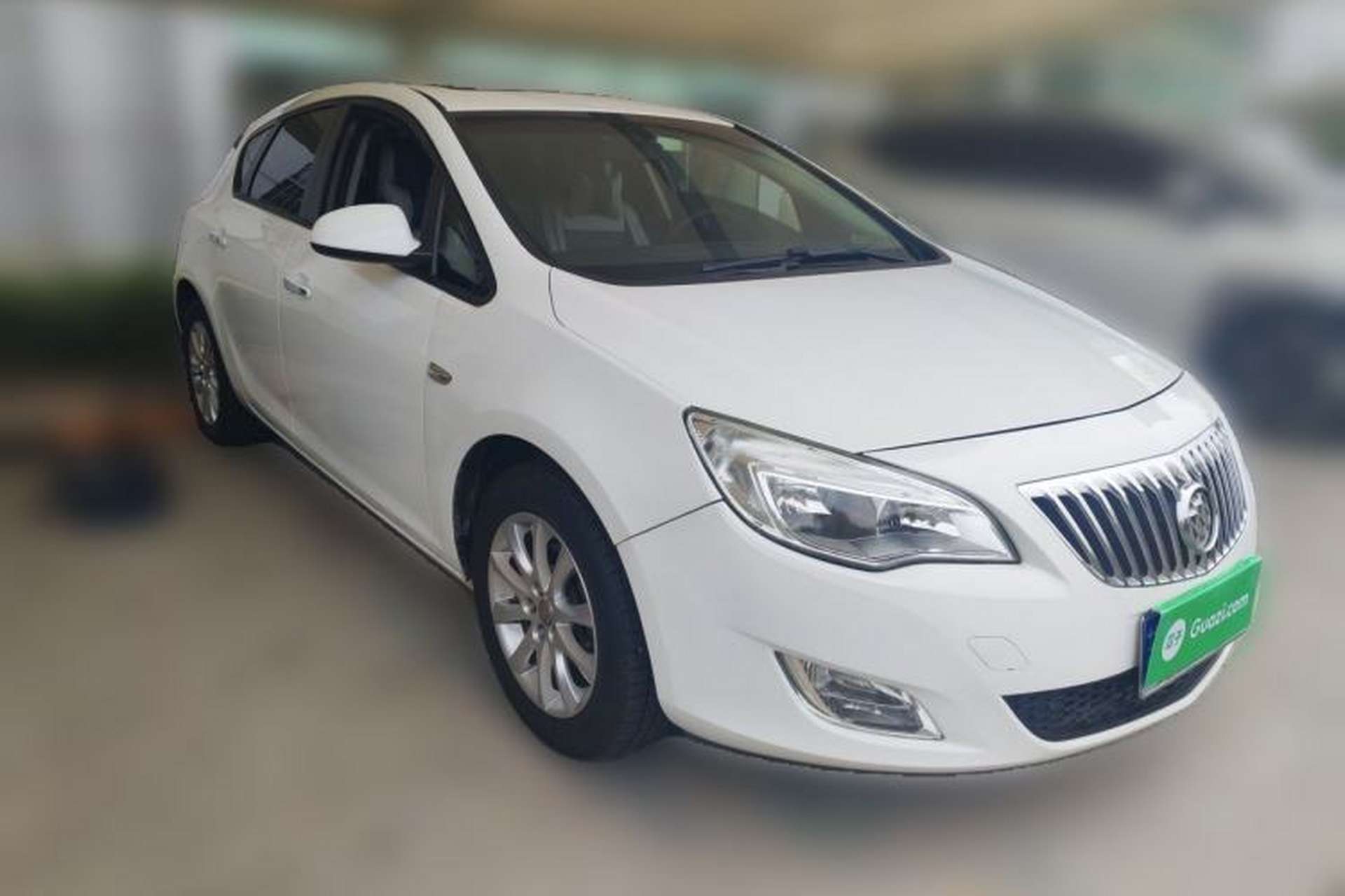 Used Buick GT 2012 XT 1.6L Automatic Fashion Edition Front Right 45 Deg