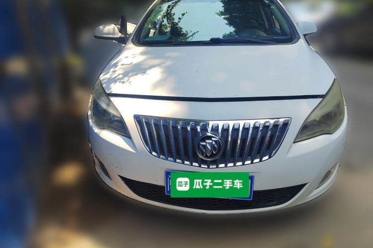 Used Buick GT 2012 XT 1.6L Automatic Fashion Edition Front