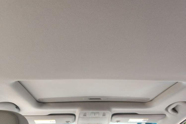 Used Buick GT 2012 XT 1.6L Automatic Fashion Edition Headliner