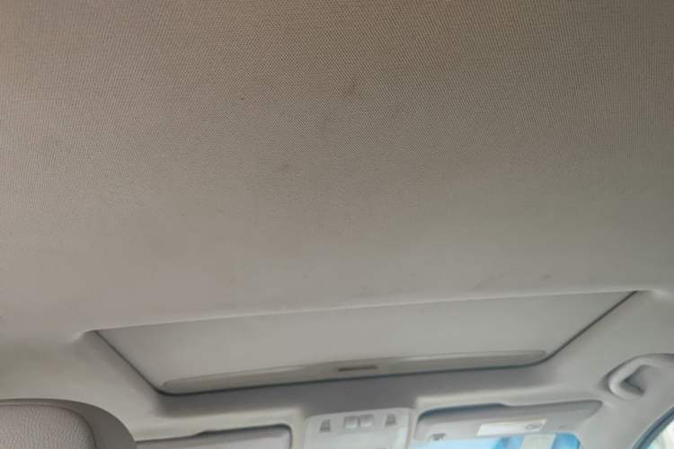 Used Buick GT 2012 GT 1.6L Automatic Comfort Edition Headliner