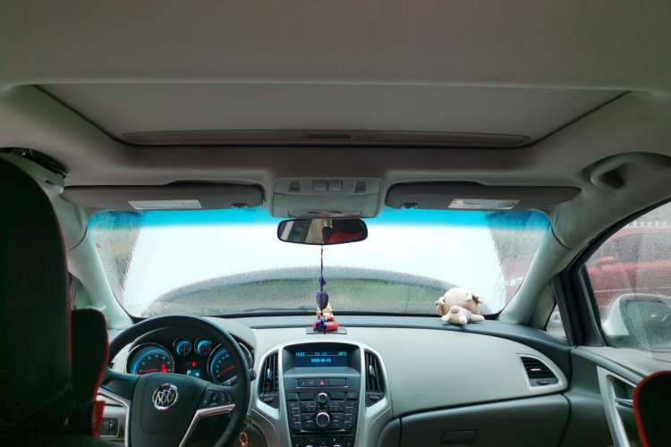 Used Buick GT 2012 XT 1.6L Automatic Fashion Edition Headliner
