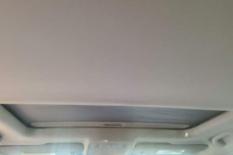 Used Buick GT 2012 GT 1.8L Automatic Fashionable Leather Edition Headliner
