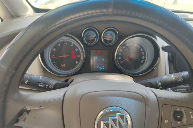 Used Buick GT 2012 GT 1.6L Automatic Fashion Edition Instrument Cluster
