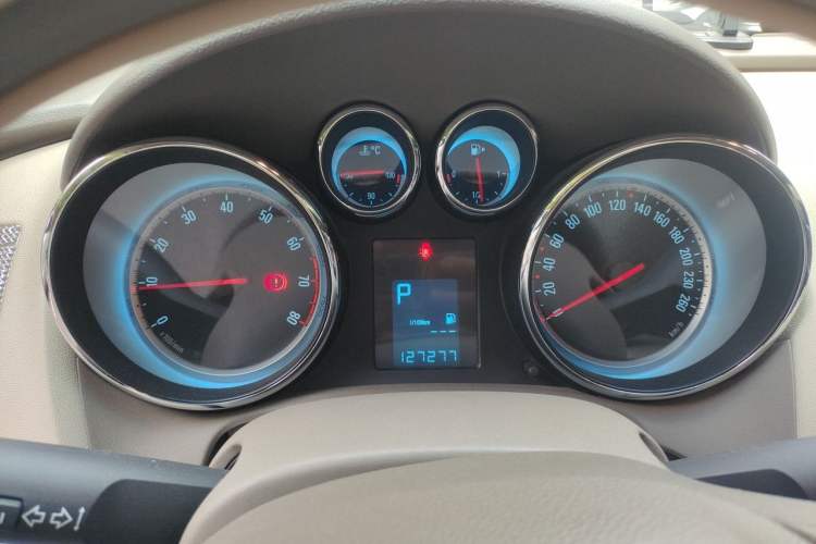 Used Buick GT 2012 GT 1.6L Automatic Fashion Edition Instrument Cluster