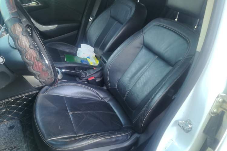 Used Buick GT 2012 GT 1.8L Automatic Fashionable Leather Edition Left Front Seat