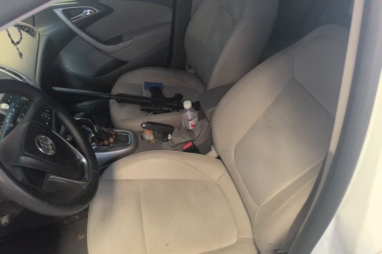 Used Buick GT 2012 XT 1.6L Automatic Fashion Edition Left Front Seat