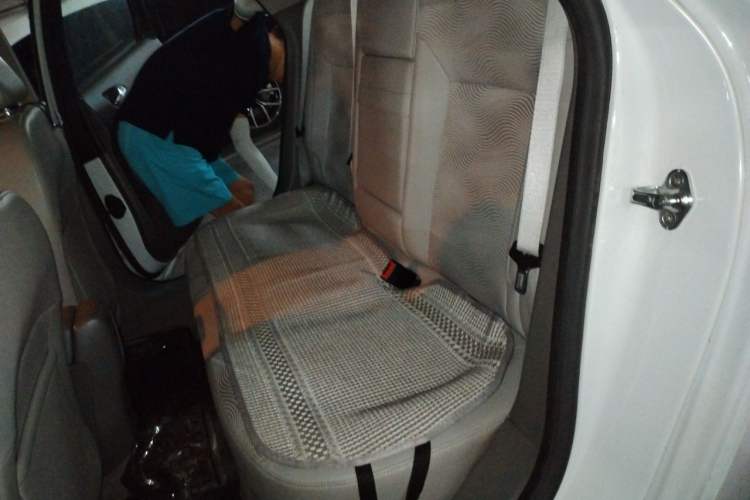 Used Buick GT 2012 XT 1.6L Automatic Fashion Edition Left Rear Seat