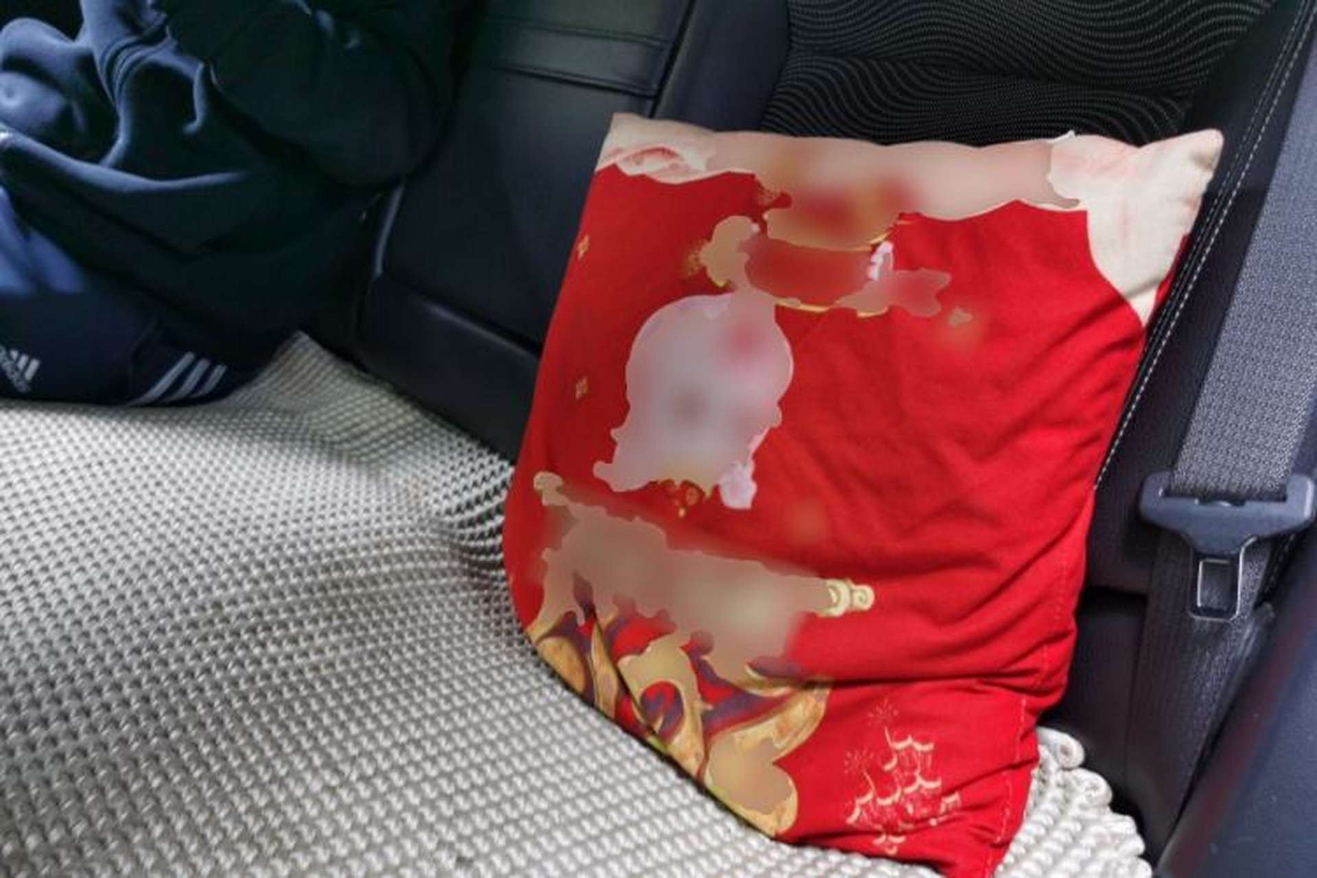 Used Buick GT 2012 XT 1.6L Automatic Fashion Edition Left Rear Seat