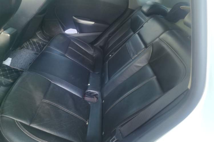 Used Buick GT 2012 GT 1.8L Automatic Fashionable Leather Edition Left Rear Seat