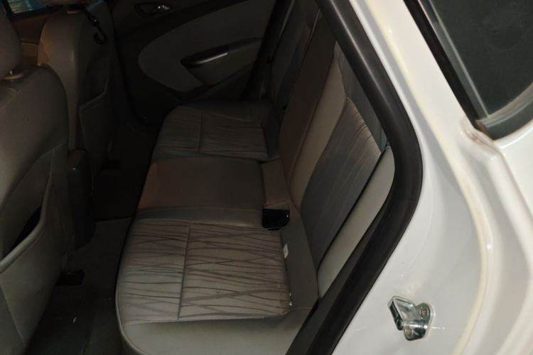 Used Buick GT 2012 XT 1.6L Automatic Comfort Edition Left Rear Seat