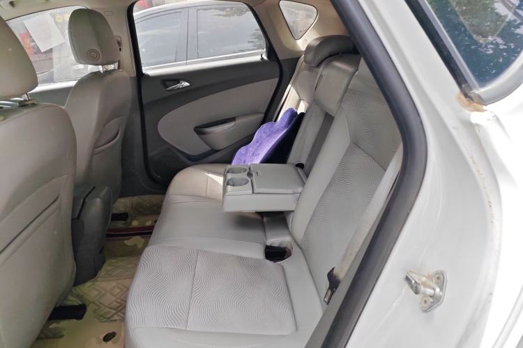 Used Buick GT 2012 XT 1.6L Automatic Fashion Edition Left Rear Seat