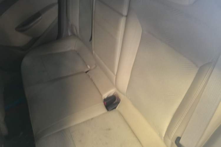 Used Buick GT 2012 XT 1.6L Automatic Fashion Edition Left Rear Seat