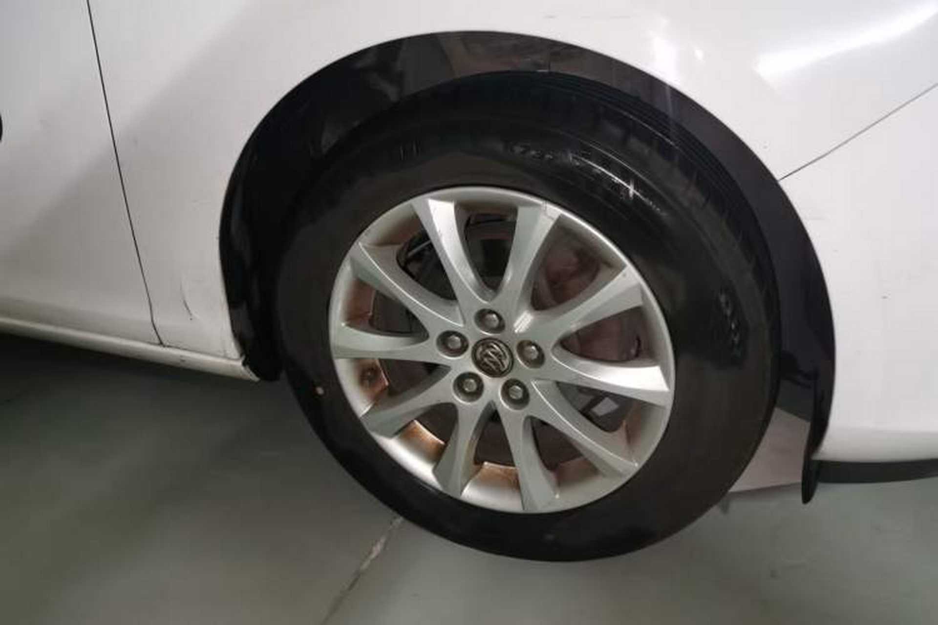 Used Buick GT 2012 XT 1.6L Manual Entry-Level Model Right Front Wheel Hub