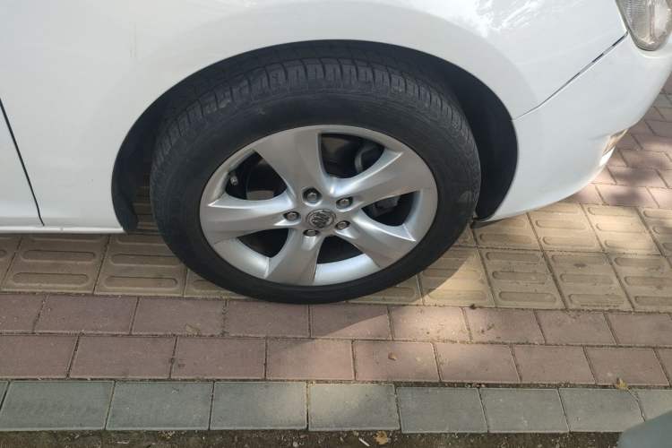 Used Buick GT 2012 XT 1.6T Fashion Sport Edition Right Front Wheel Hub