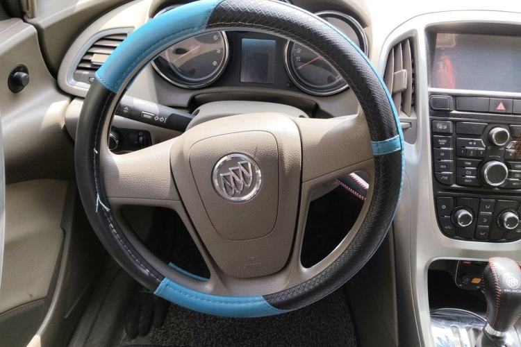 Used Buick GT 2012 GT 1.6L Automatic Comfort Edition Steering Wheel