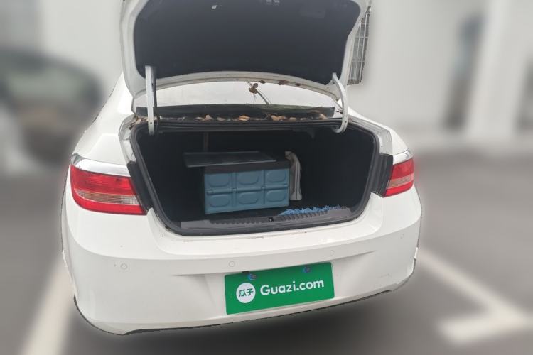 Used Buick GT 2012 GT 1.6L Automatic Fashion Edition Trunk