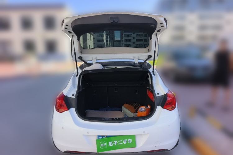 Used Buick GT 2012 XT 1.6L Automatic Fashion Edition Trunk