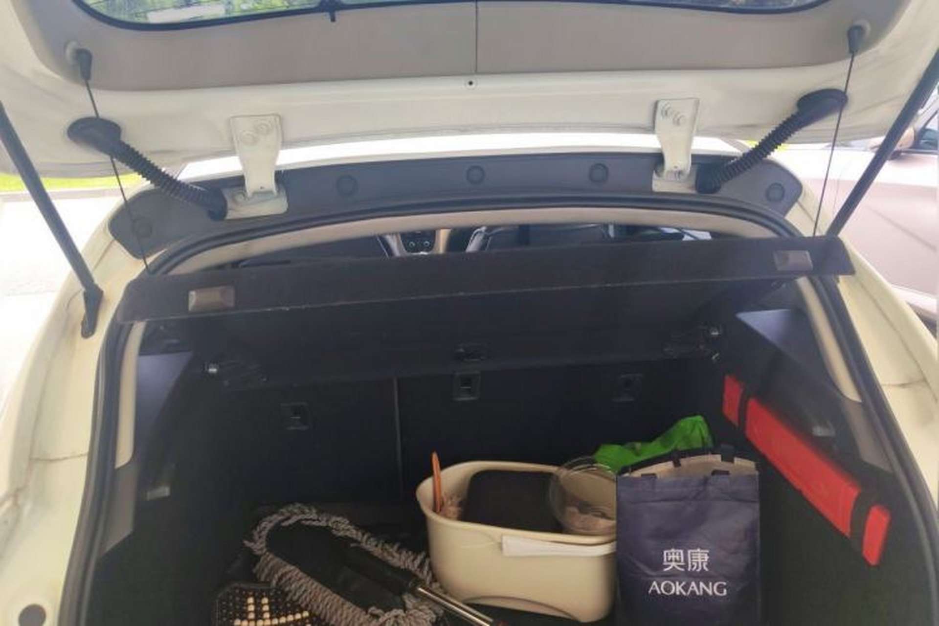 Used Buick GT 2012 XT 1.6L Automatic Fashion Edition Trunk