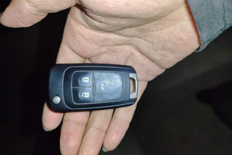Used Buick GT 2012 GT 1.8L Automatic Fashionable Leather Edition Vehicle Key