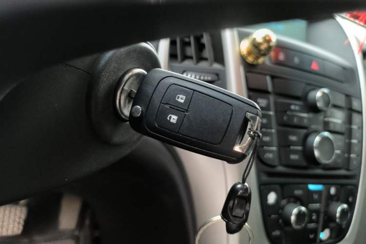 Used Buick GT 2012 XT 1.6L Automatic Comfort Edition Vehicle Key