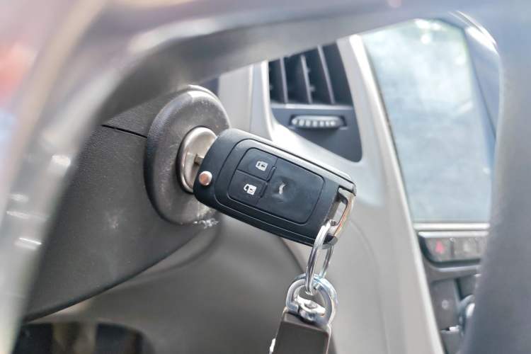 Used Buick GT 2012 XT 1.6L Automatic Fashion Edition Vehicle Key
