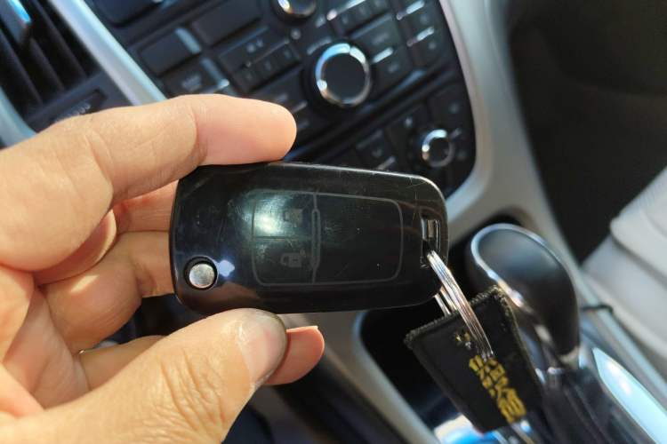 Used Buick GT 2012 XT 1.6L Automatic Fashion Edition Vehicle Key
