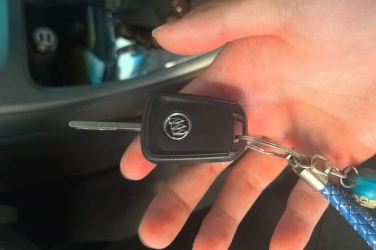 Used Buick GT 2012 XT 1.6L Automatic Fashion Edition Vehicle Key