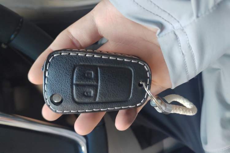 Used Buick GT 2012 XT 1.6L Automatic Fashion Edition Vehicle Key