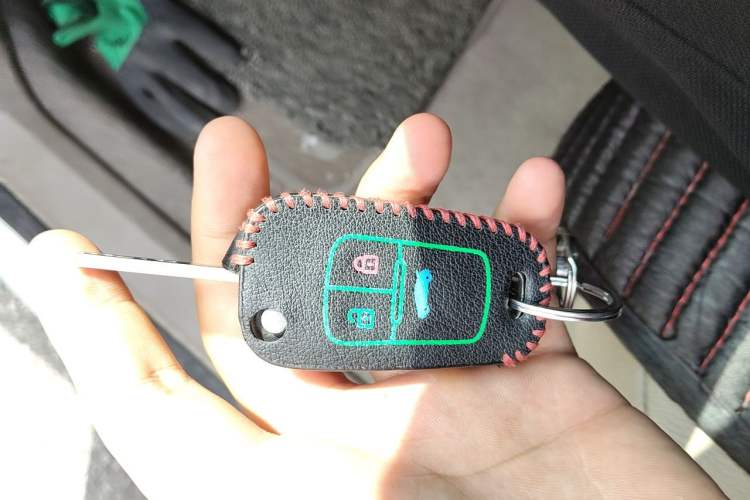 Used Buick GT 2012 GT 1.6L Automatic Comfort Edition Vehicle Key
