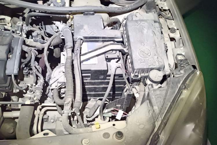 Used Buick GT 2012 GT 1.6L Automatic Fashion Edition Engine Bay Left