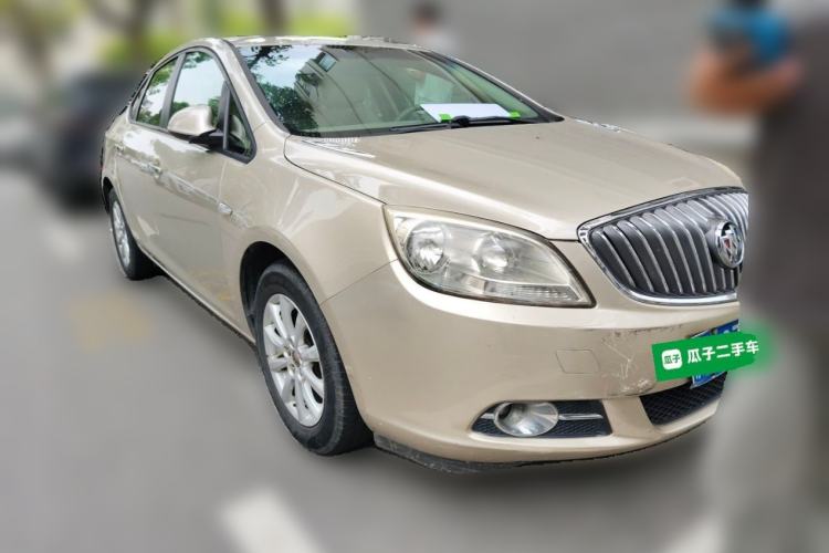 Used Buick GT 2012 GT 1.6L Automatic Fashion Edition Front Right 45 Deg