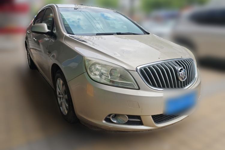 Used Buick GT 2012 GT 1.6L Automatic Fashion Edition Front Right 45 Deg