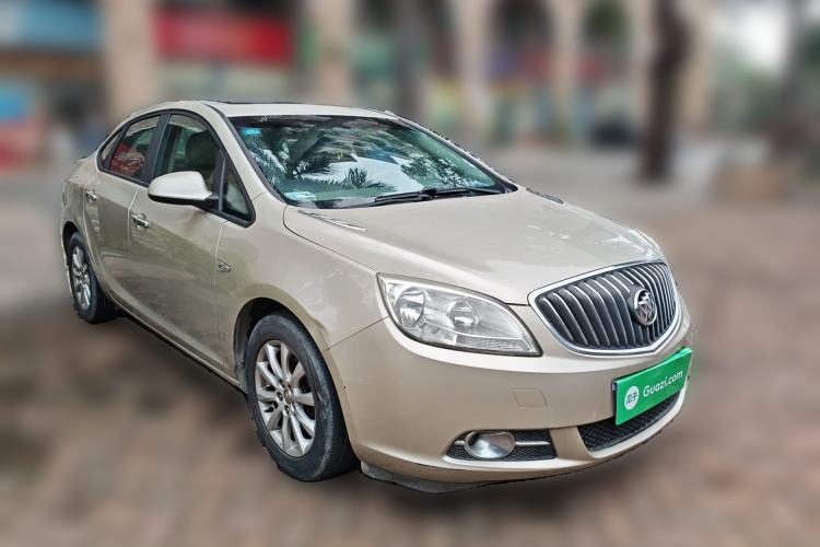 Used Buick GT 2012 GT 1.6L Manual Entry-Level Model Front Right 45 Deg