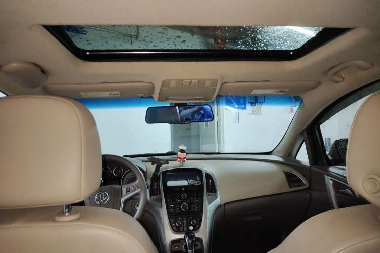 Used Buick GT 2012 GT 1.6L Automatic Fashion Edition Headliner