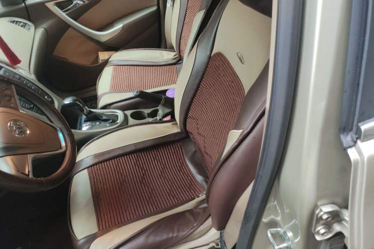 Used Buick GT 2012 GT 1.6L Automatic Fashion Edition Left Front Seat