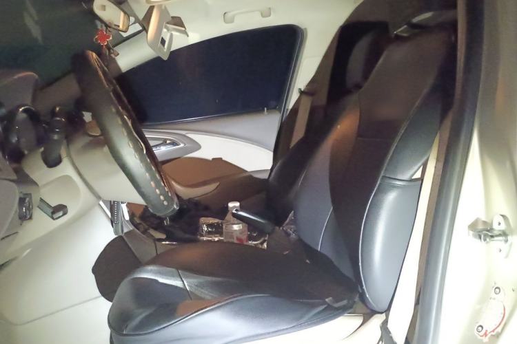 Used Buick GT 2012 GT 1.6L Automatic Fashion Edition Left Front Seat