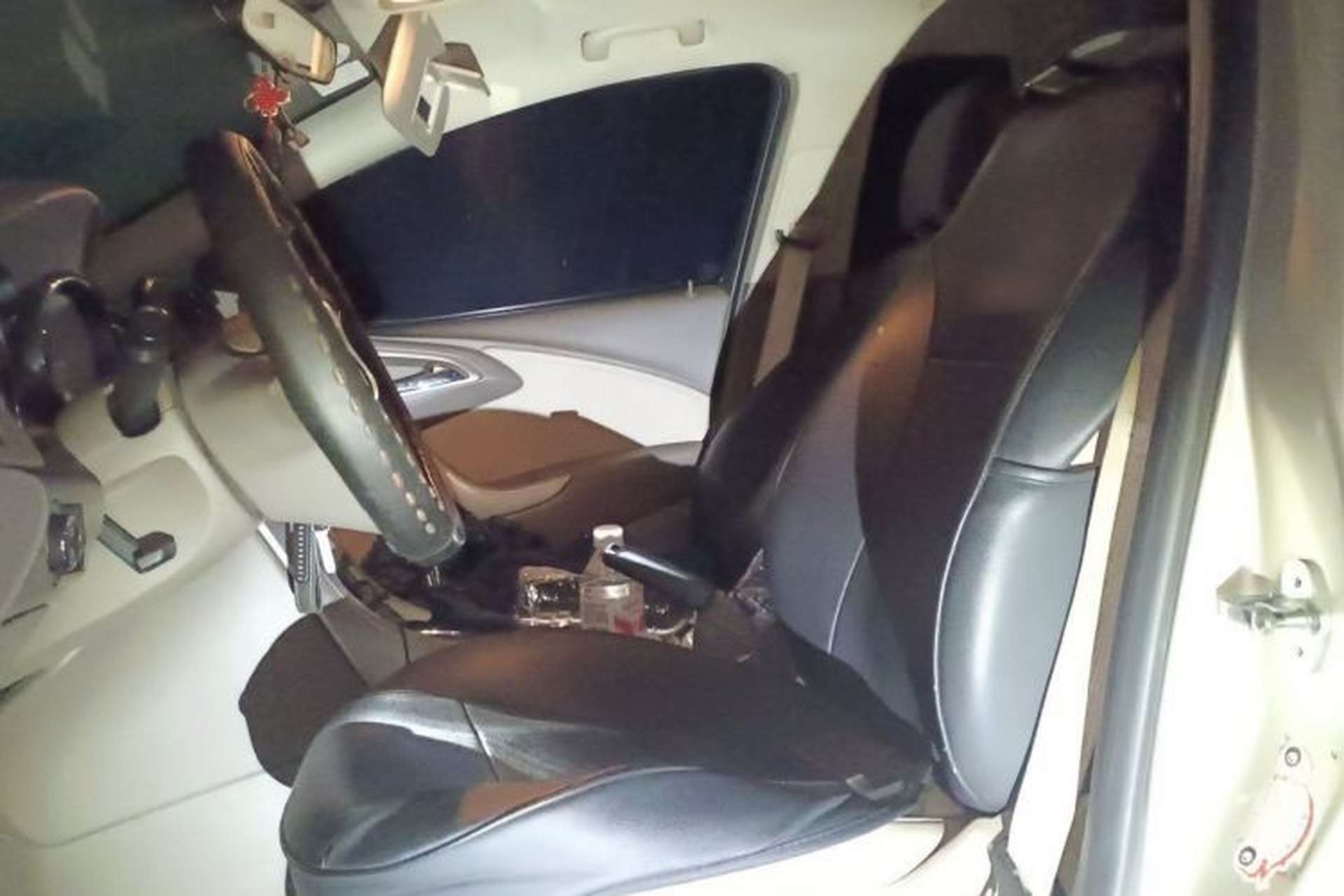 Used Buick GT 2012 GT 1.6L Automatic Fashion Edition Left Front Seat