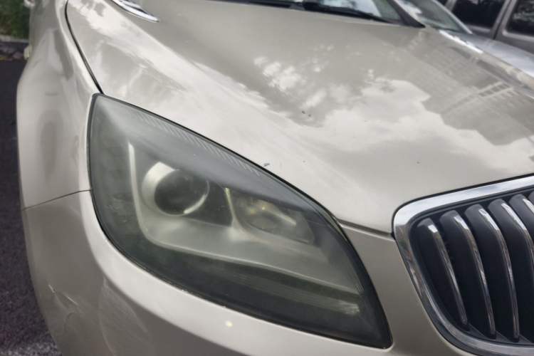 Used Buick GT 2012 GT 1.6L Automatic Fashion Edition Right Front Headlight