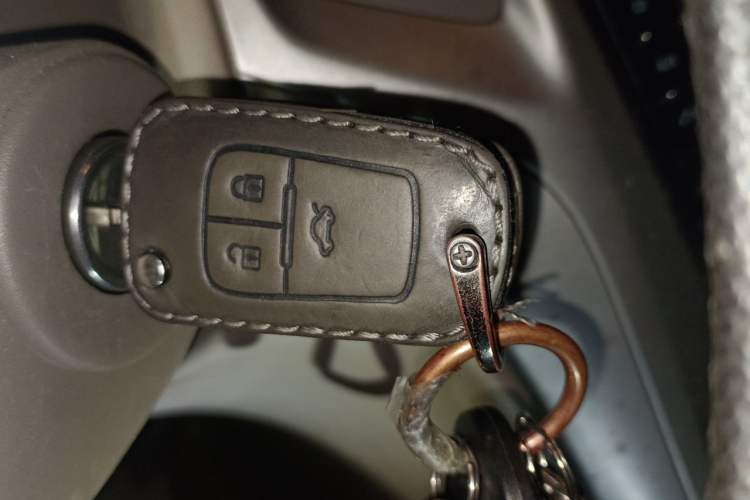 Used Buick GT 2012 GT 1.6L Automatic Fashion Edition Vehicle Key