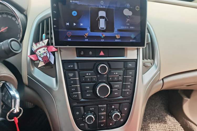 Used Buick GT 2013 GT 1.6L Automatic Fashion Edition Audio And AC Panel