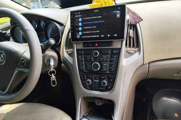 Used Buick GT 2013 GT 1.6L Manual Entry-Level Model Audio And AC Panel