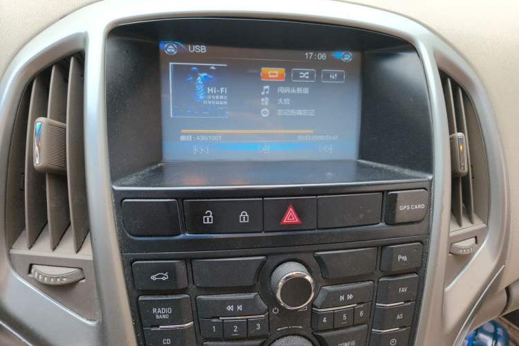 Used Buick GT 2013 GT 1.6L Manual Entry-Level Model Audio And AC Panel