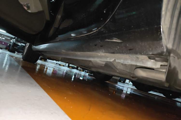Used Buick GT 2013 GT 1.6L Manual Entry-Level Model Chassis Rear Left
