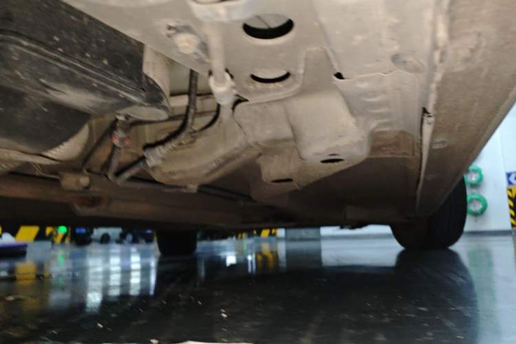 Used Buick GT 2013 GT 1.6L Automatic Fashion Edition Chassis Rear Right