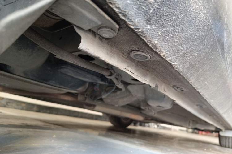 Used Buick GT 2013 GT 1.6L Manual Entry-Level Model Chassis Rear Right