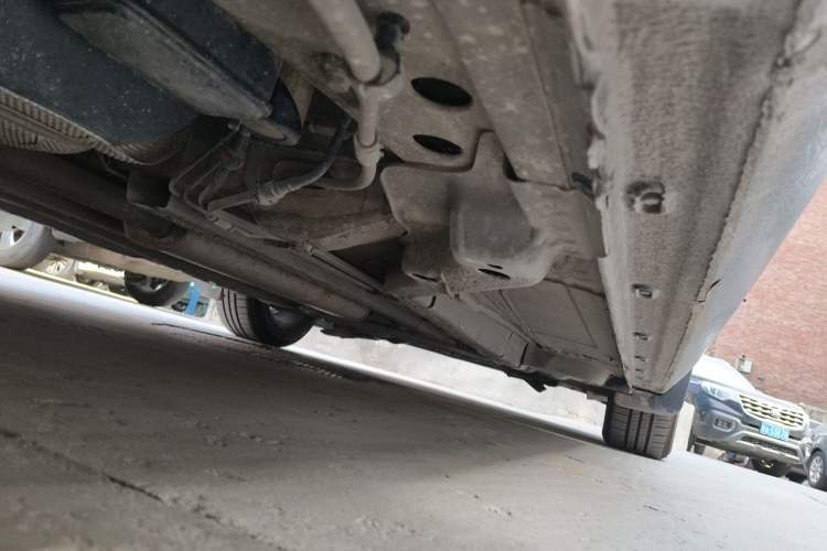 Used Buick GT 2013 GT 1.6L Automatic Fashion Edition Chassis Rear Right