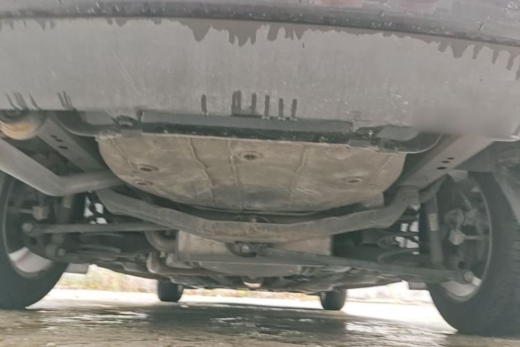 Used Buick GT 2013 GT 1.6L Manual Entry-Level Model Chassis Rear
