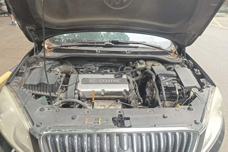 Used Buick GT 2013 GT 1.6L Automatic Fashion Edition Engine Bay