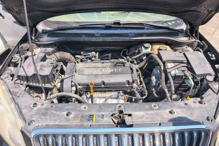 Used Buick GT 2013 GT 1.6L Manual Entry-Level Model Engine Bay