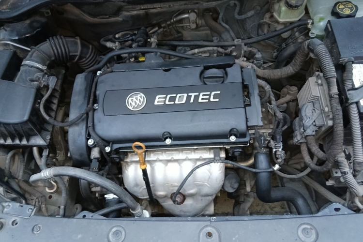 Used Buick GT 2013 GT 1.6L Manual Entry-Level Model Engine Bay